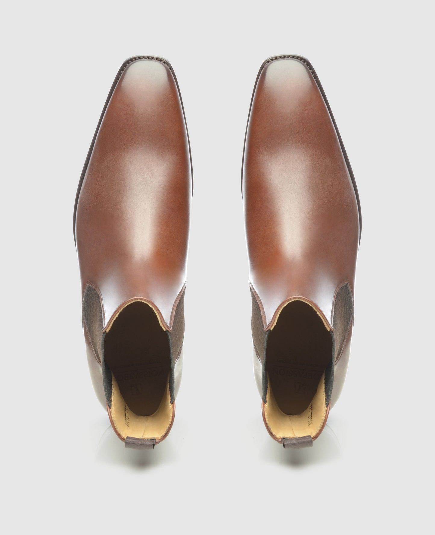 No. 663 - Dark Brown