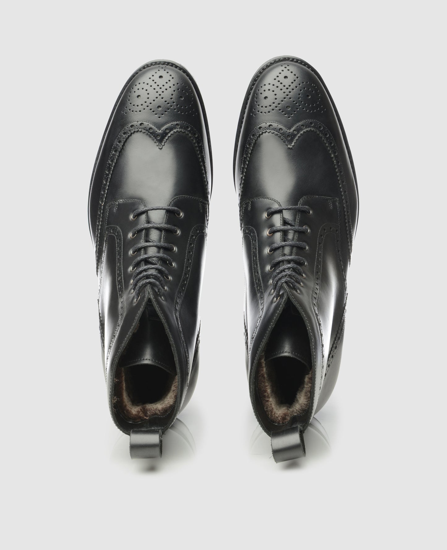 No. 671 - Black