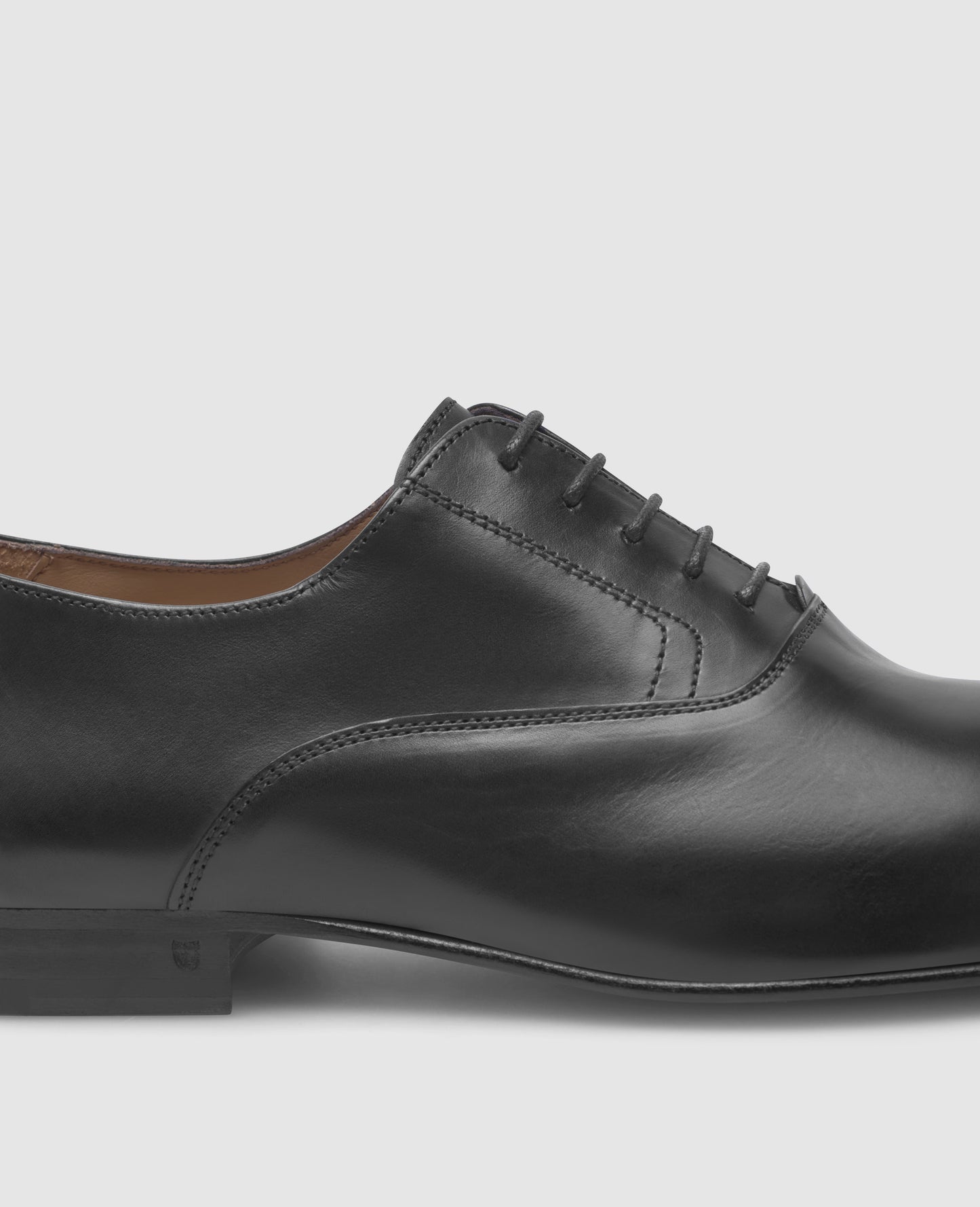 Maxwell CO - Black