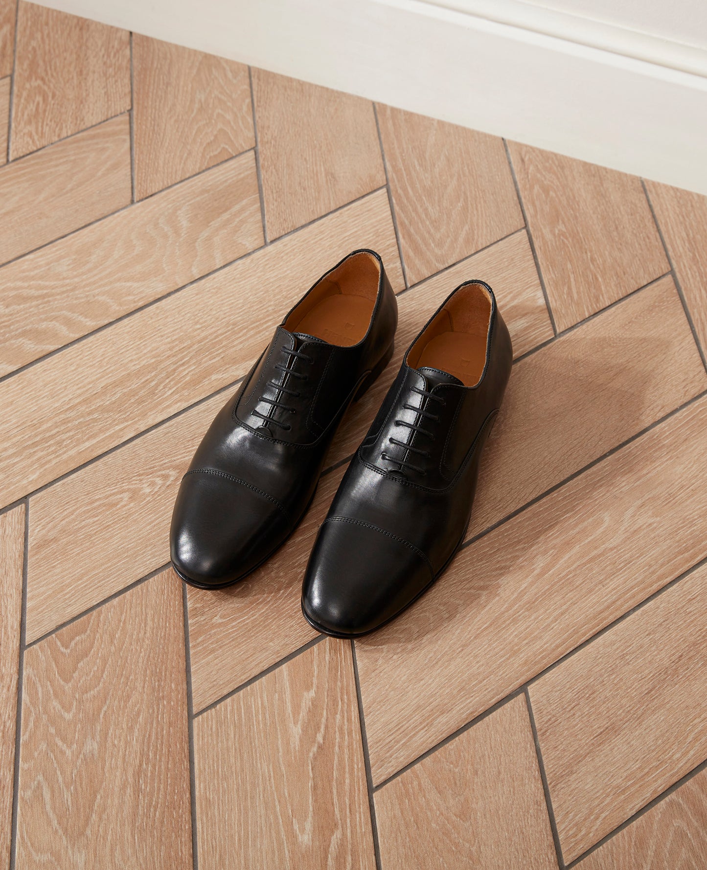 Maxwell CO - Black
