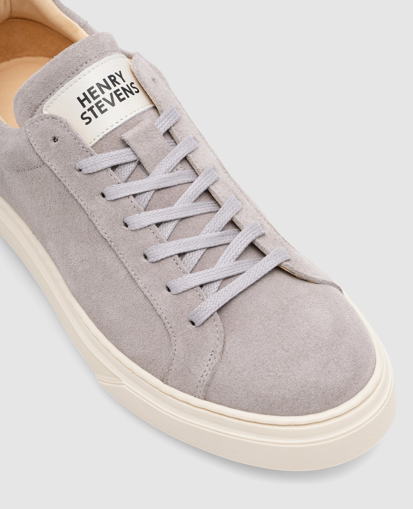 Travis S1 - Grey
