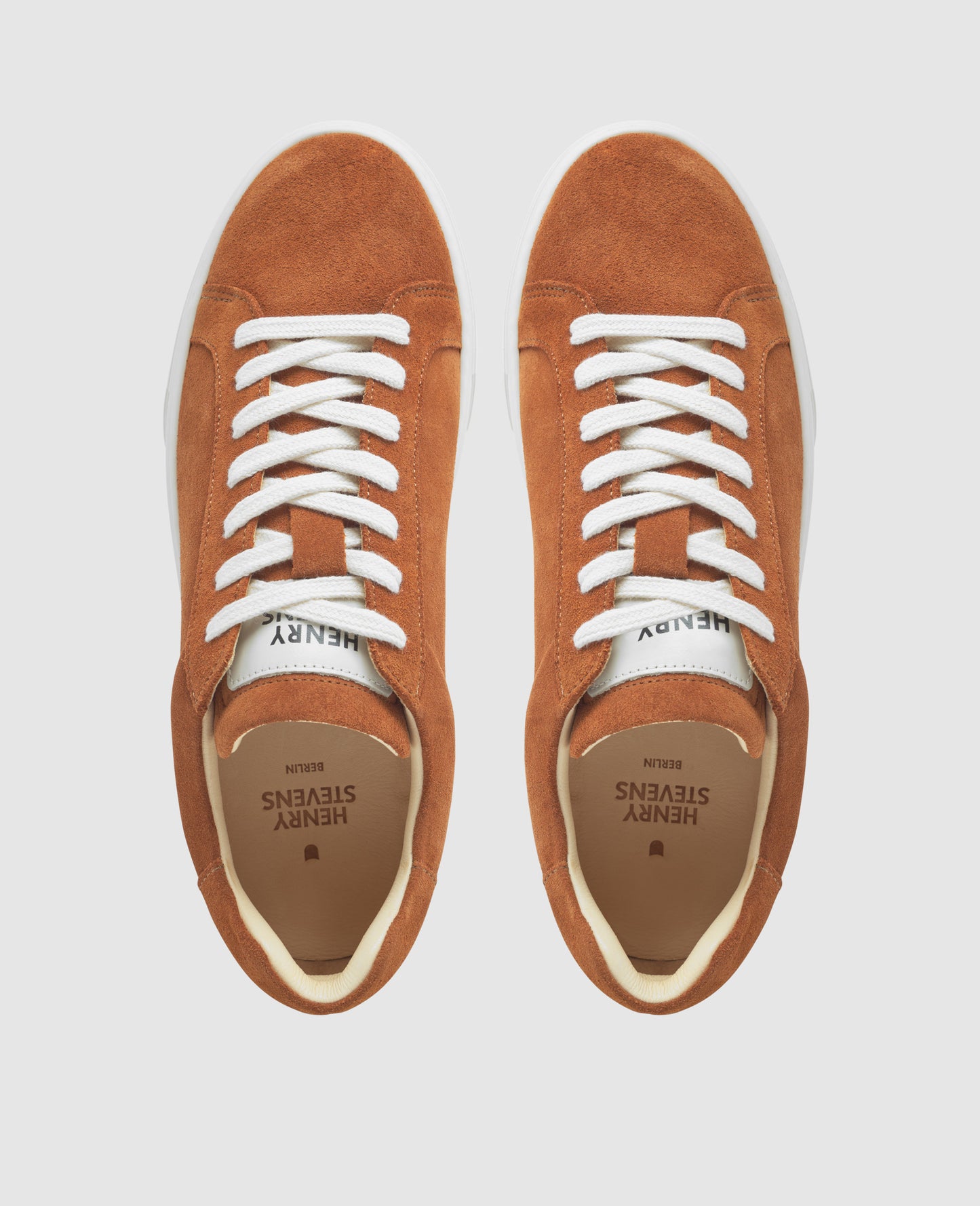 Travis S1 - Red brown