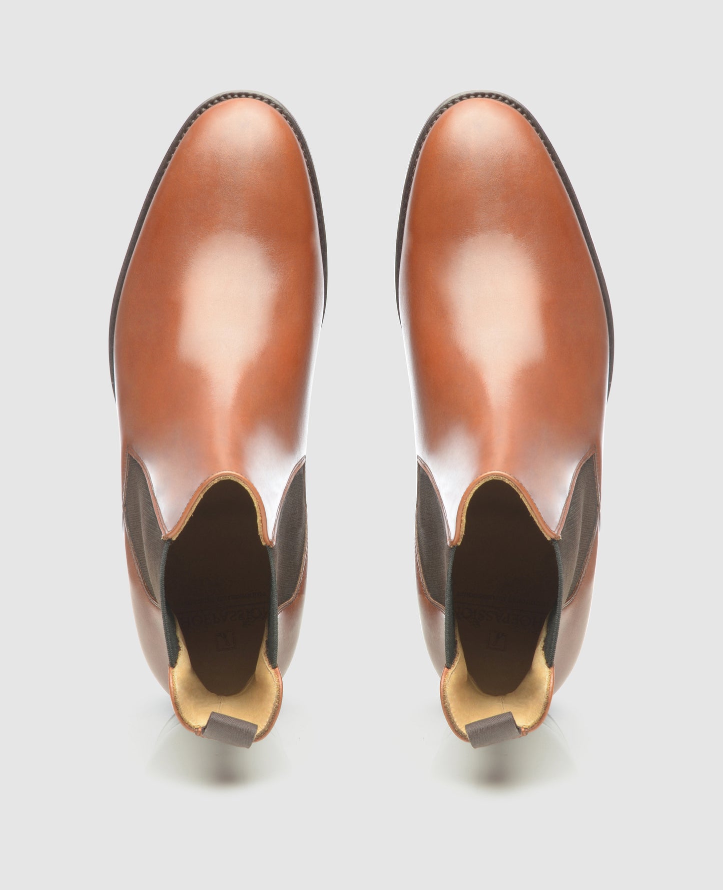 No. 662 - Red brown