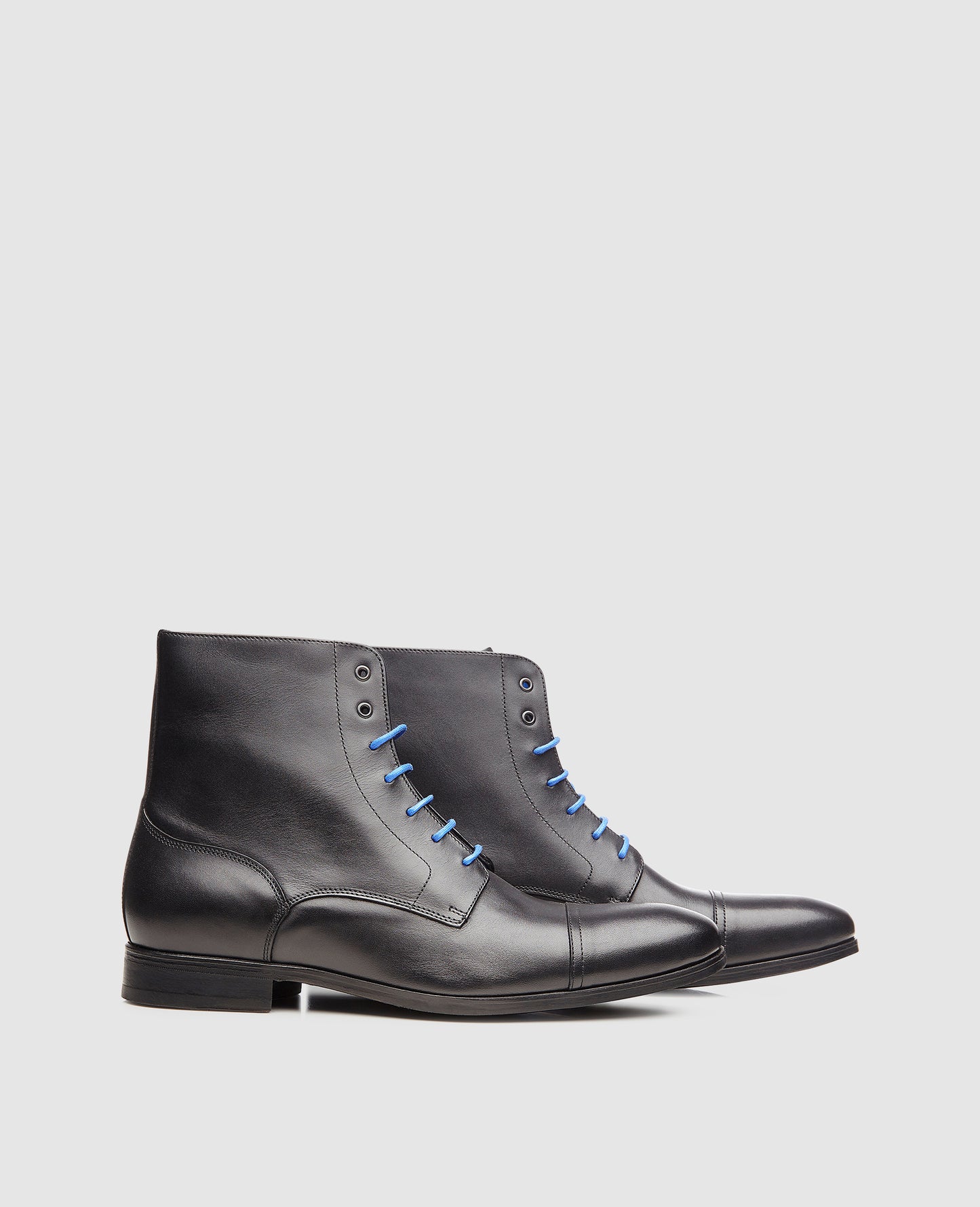 No. 6825 BL - Black
