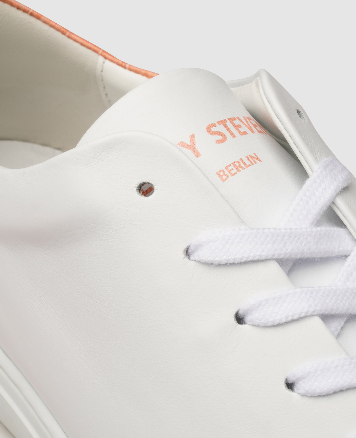 Sophia S - White/Orange